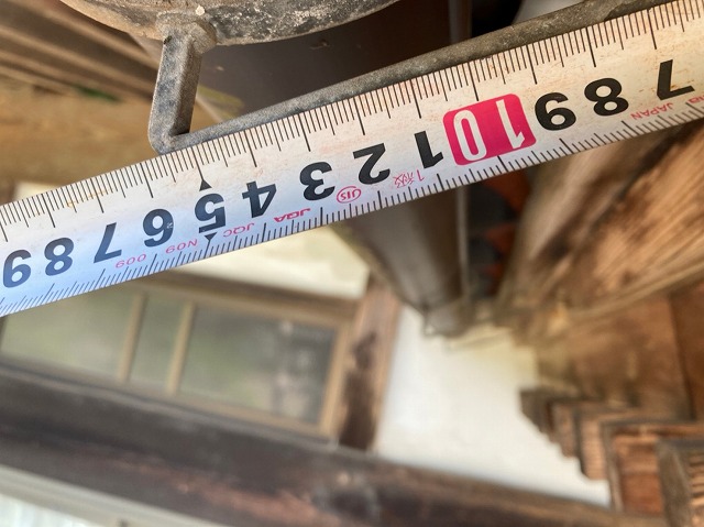 吊り金具の採寸